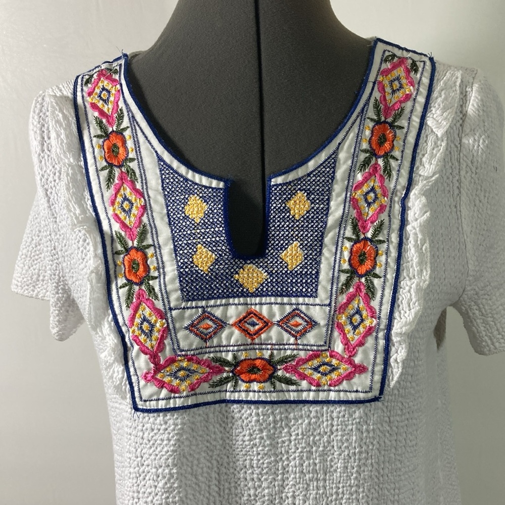 Hailey & Co Women Size S White w Embroidery  Gauze Popcorn 100 % Cotton - Picture 2 of 8